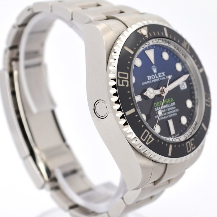 Προϊδιόκτητο Ρολόι Sea-Dweller Deepsea Blue Dial 136660 - Rolex